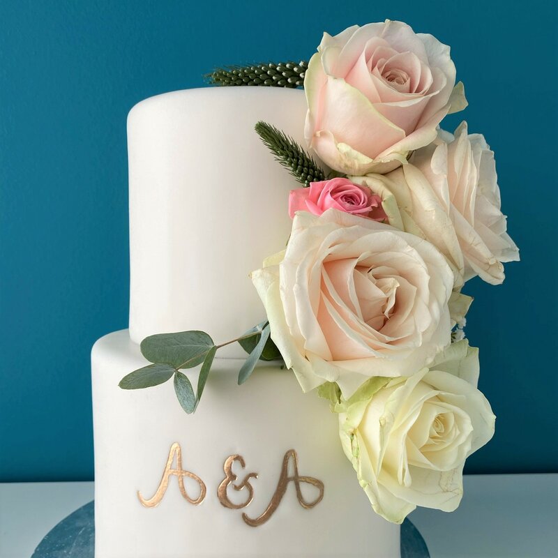 Wedding cake  - fleurs et pate a sucre
